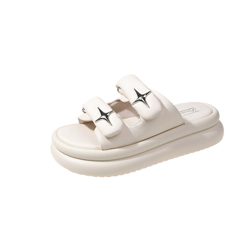 Thick soled Designer Slippers free Shipping Velcro sandals External penetration casual one-piece slippers hot versatile beach shoes