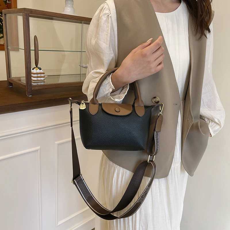 Fashion Commuter Leather Messenger Bag - Luxury Minimalist Cross body Wallet with Letters Vintage Paris Fashion Handbag Y250319