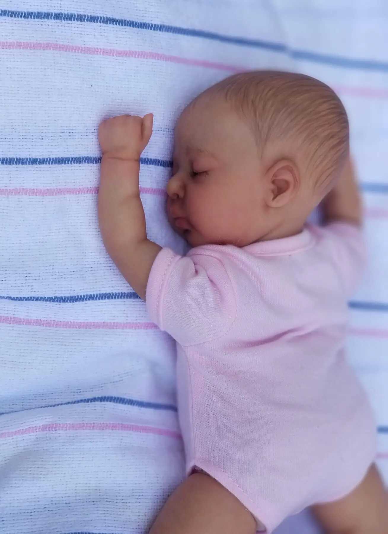 NPK 10inch Mini Reborn Doll Luna Sweet handy Doll soft Body real touch Art Made 3D Skin Lifelike Baby Collectible Doll W250320
