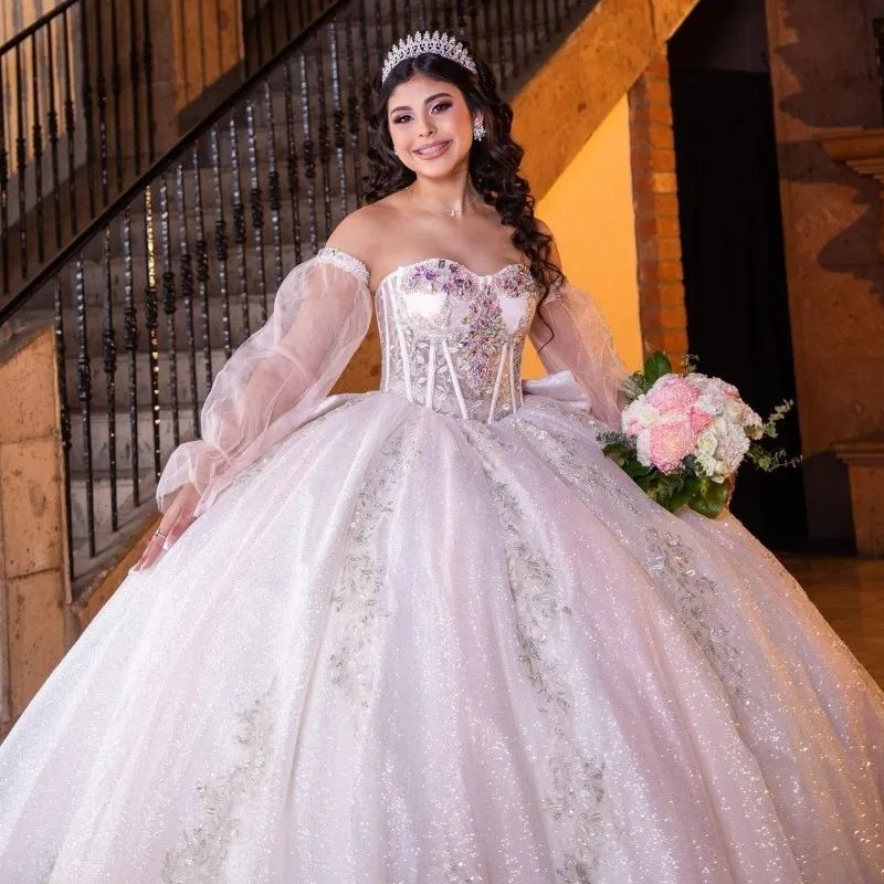 Ivory Shiny Quinceanera Dresses Luxury Crystal Applique Lace Long Sleeve Off Shoulder Birthday Party Ball Gown Vestidos de 15 anos Sweet 16 Dress
