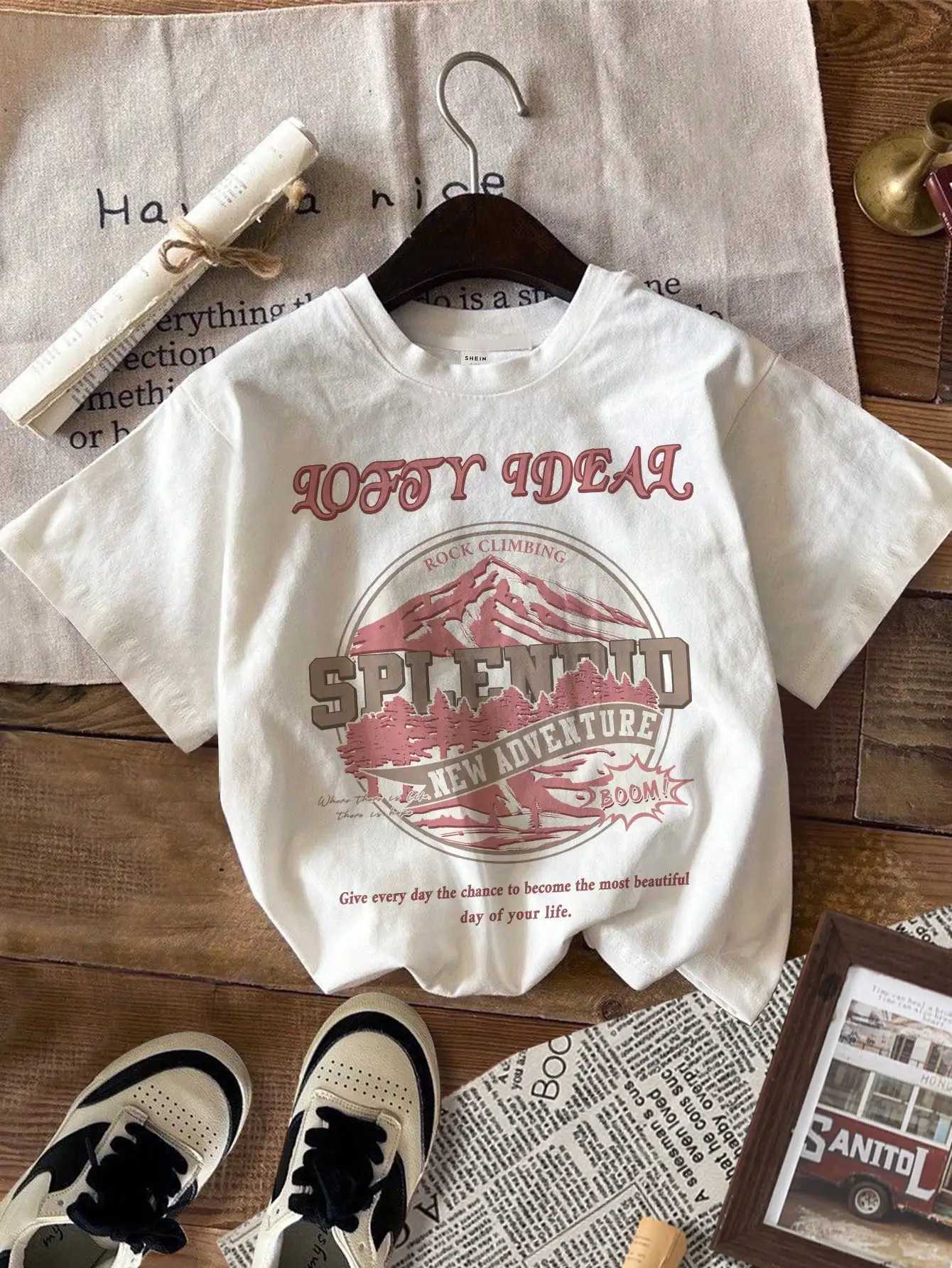 Tween Girl casual minimalist mountain pattern short sleeved T-shirt suitable for summerT250320