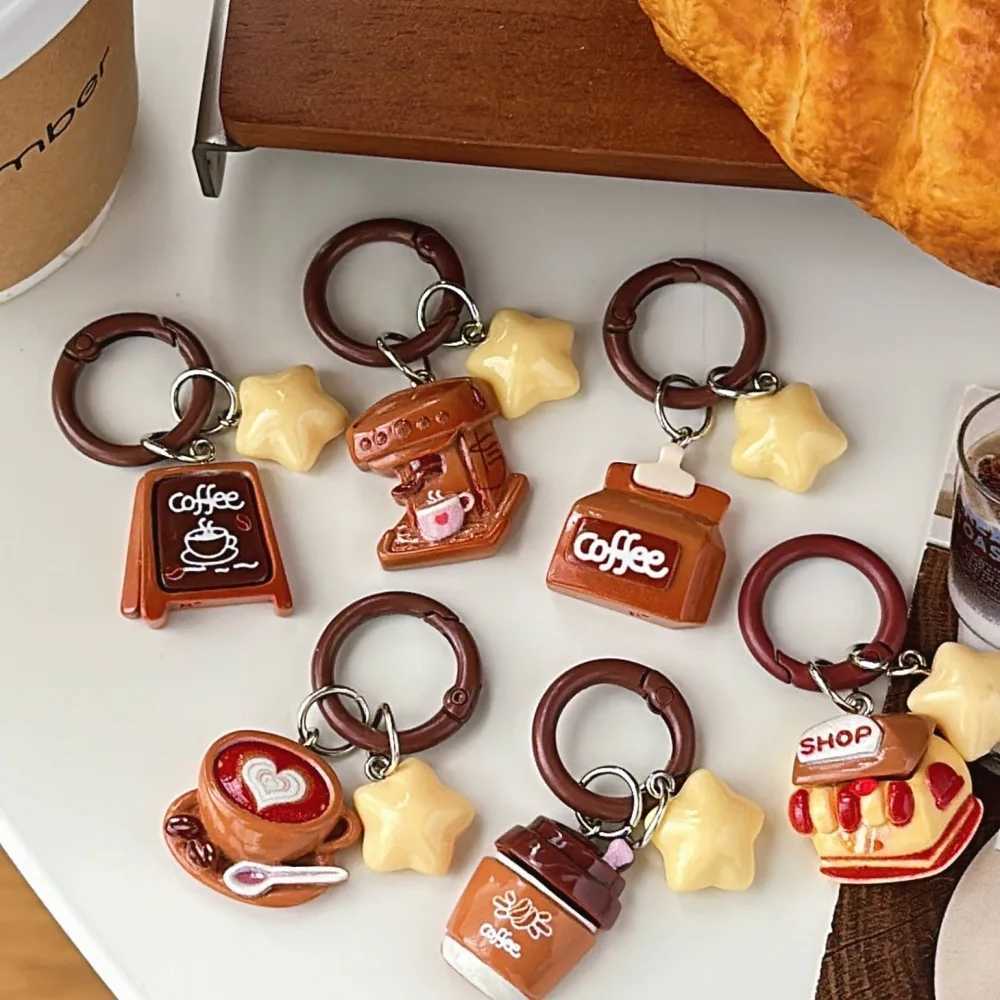 4PcsNew Coffee Shop Celebrity Keychain Pendant Versatile Pendant Bag Pendant Girlfriend AccessoriesXJ250319