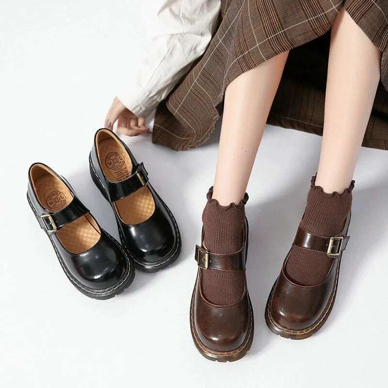 2025 With Box Designer shoes sneakers Women's Literary Shoes in Retro Style on Thick Sole in Mori Girl Style Mary Jane Japanese Shoes in Student 
