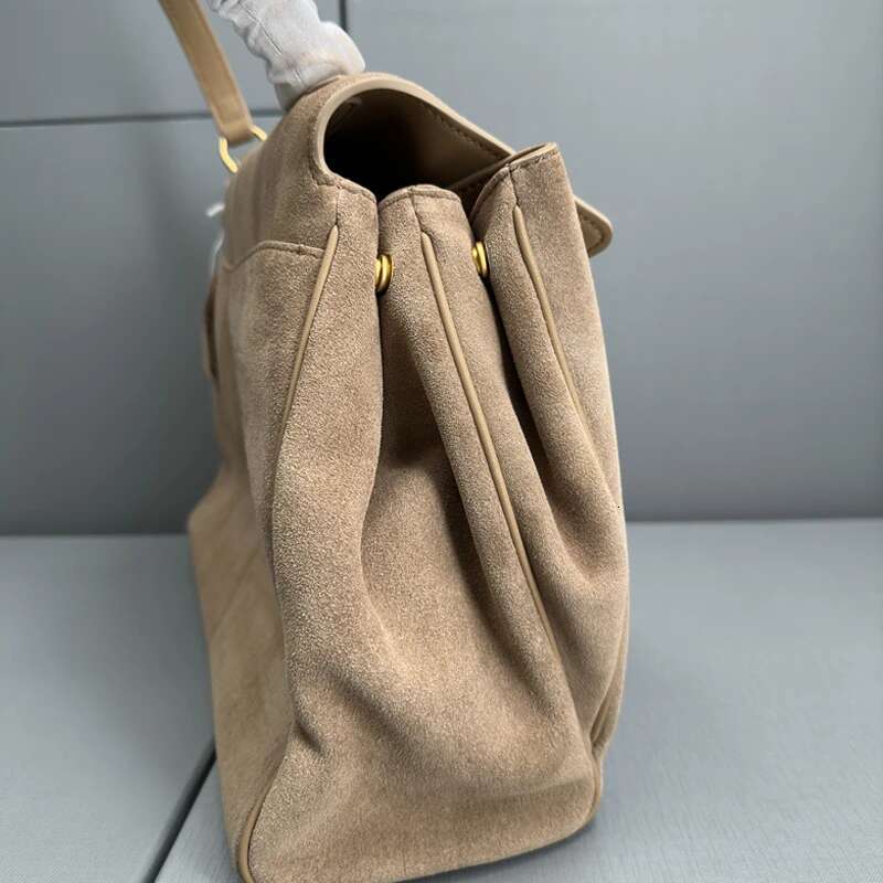 Frosted Cowhide Handbag Woman High-Capacity Shoulder Crossbody Bag Advanced Feeg Commute Versatile 2024 Fashion New Style