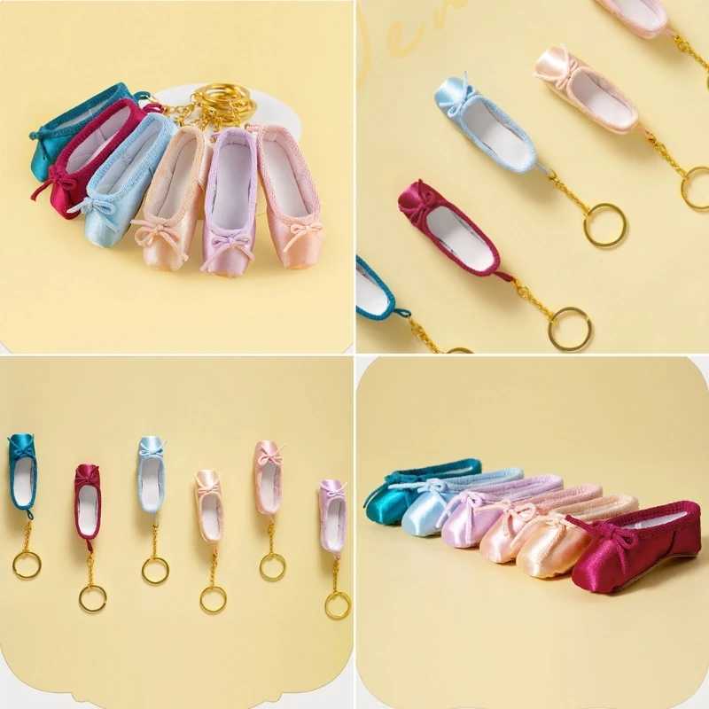 Ballet inspired keychain satin corner shoe pendant cute keychain satin alloy material keychain dance enthusiast Y08EXJ250319