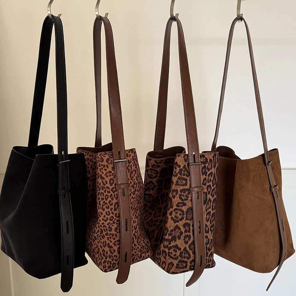 Trendy Leopard Print Bucket Totes Retro Suede Shoulder Bags For Women Large Capacity Crossbody Versatile Commuting Underarm Bag