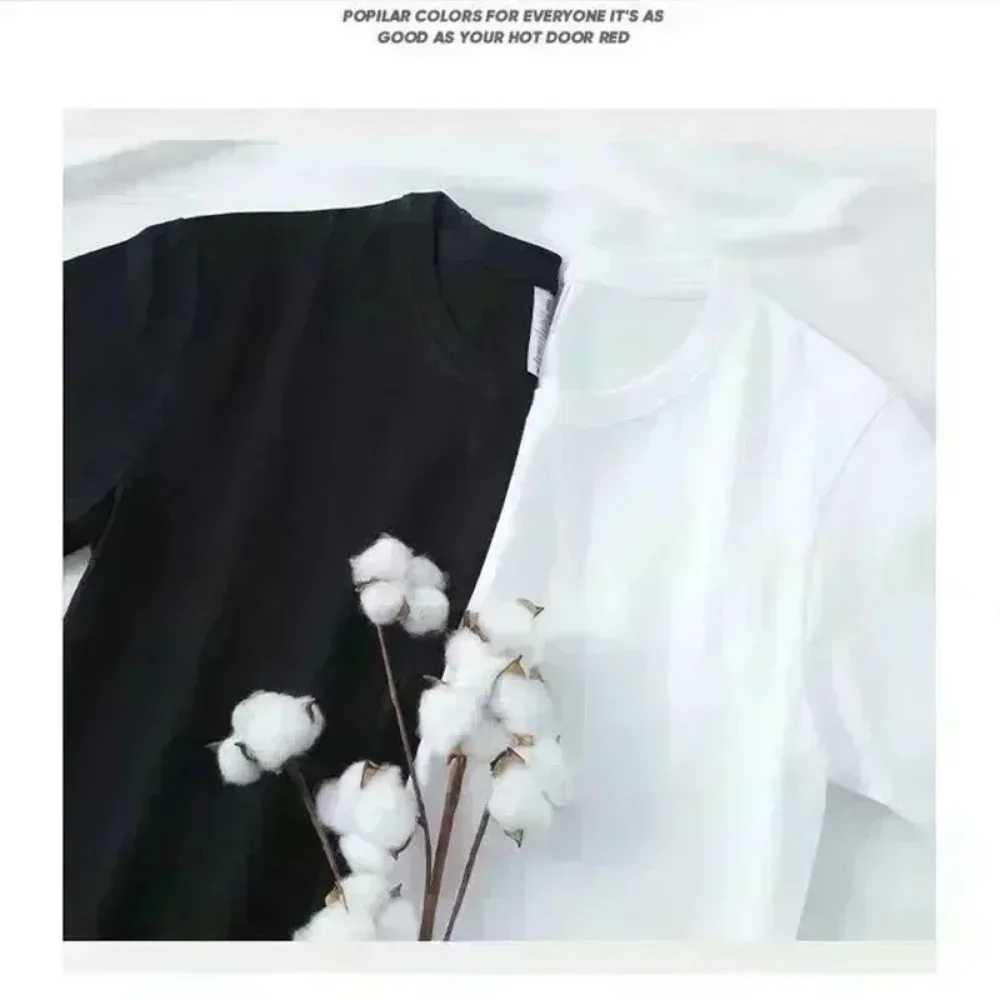 Summer Miu Wind short sleeved T-shirt made of pure cotton with loose letter printing on mens and womens chest exploding with new fashion brandsT250320