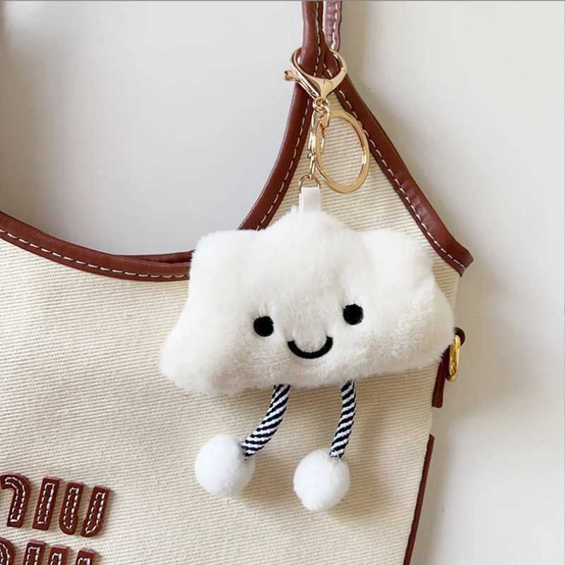 Cute plush white cloud pendant keychain girl bag accessories Kawaii pendant doll couple keychainXJ250319