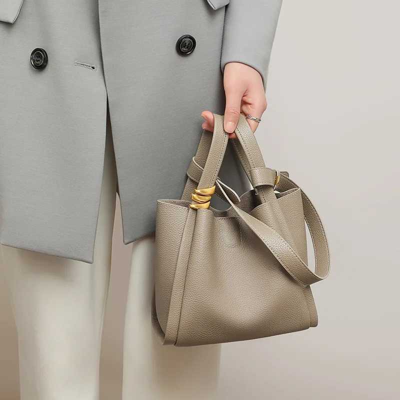 Top Quality Brand High Quality New Style Free Delivery Designer Bag Genuine Bags For Ladies 2025 Summer New Women's Leather Messenger Bag - Styli
