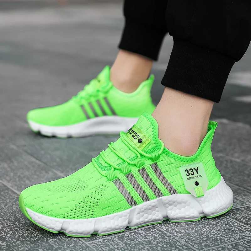 Mens Casual Sport Shoes Breathable Lightweight Sneakers Outdoor Mesh Black Running Shoes Athletic Jogging Tennis Walking ShoesW250320