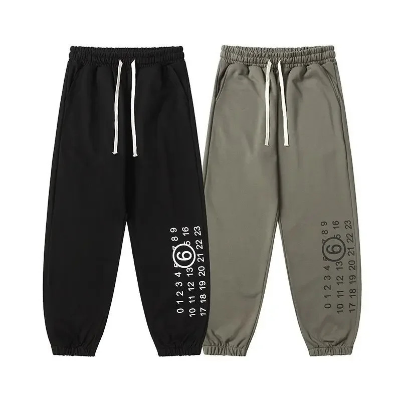 Spring and Autumn MM6 Letter Printed Tight Pants Loose Casual Dragging Mens Womens Sweatpants Thin Inner 250320