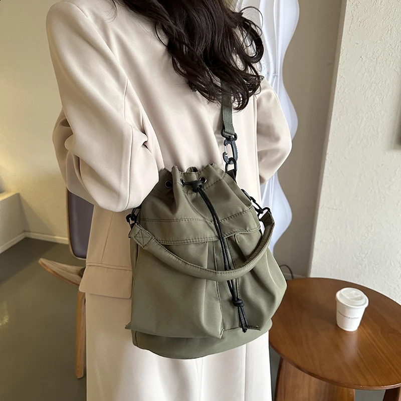 1 womens waterfall large capacity handpainted shoulder cross bucket bag handbag 250317