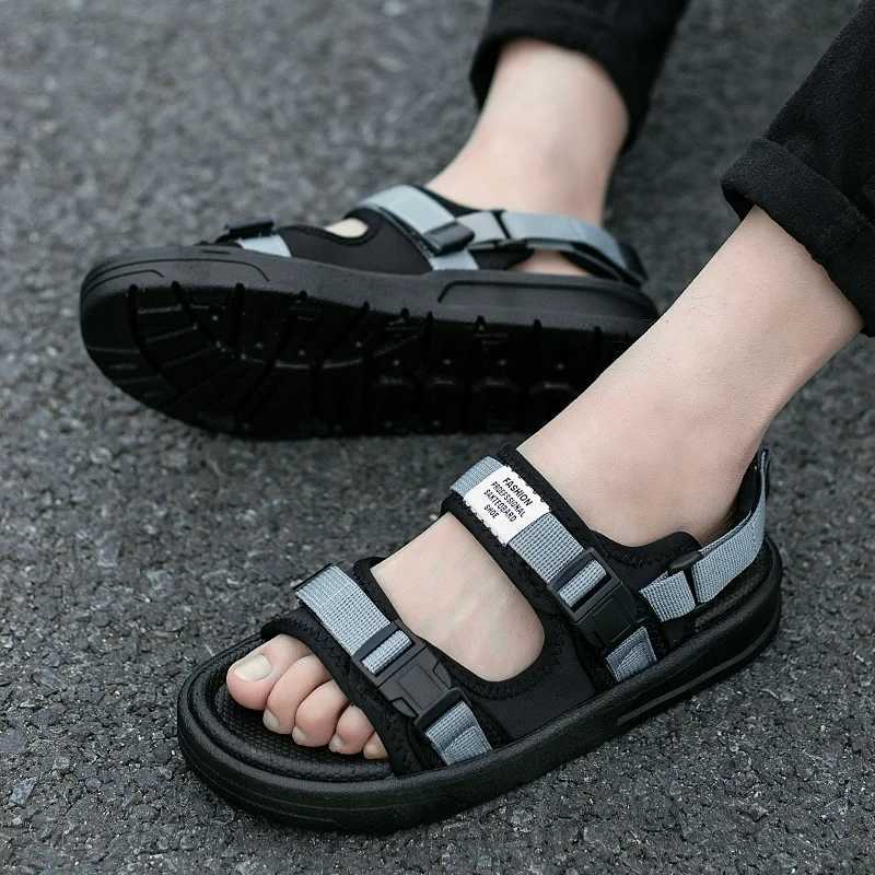 2024 Summer Mens Sandals Cfortable and Lightweight Hook Loop Men Ran Shoes Outdoor N-Slip Beach Sandals Flip Flop Sandals Y250320
