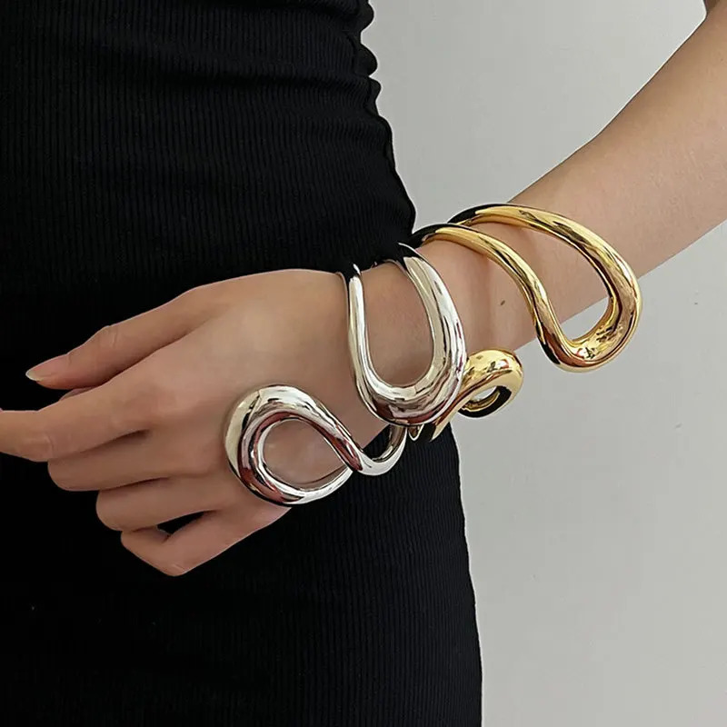 Vintage Metal Hollow Geometry Adjustable Open Bracelets Bangle For Women Men Hip-hop Punk Jewelry Party Accessories 250320