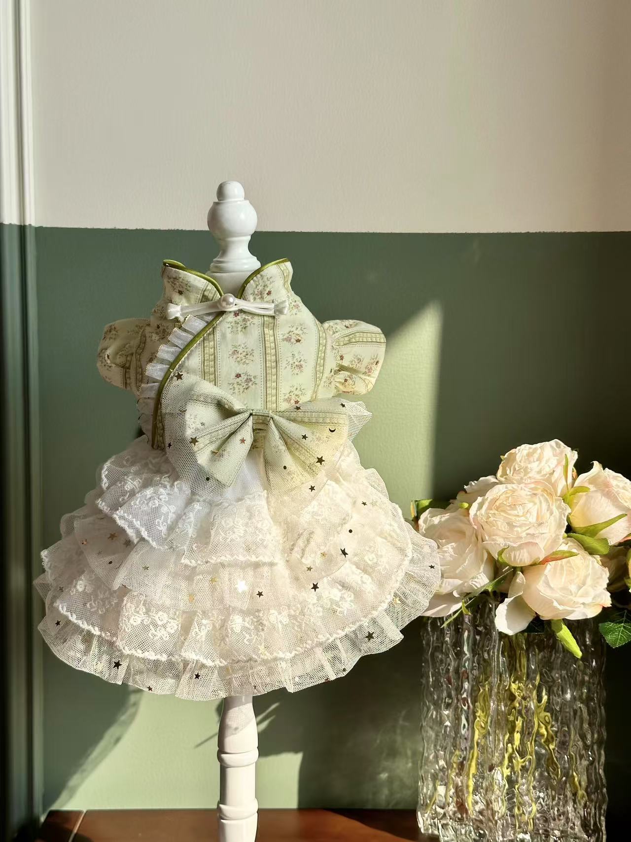 Cat and dog clothes, spring and summer lace gauze skirt, new Chinese style pet fluffy gauze skirt