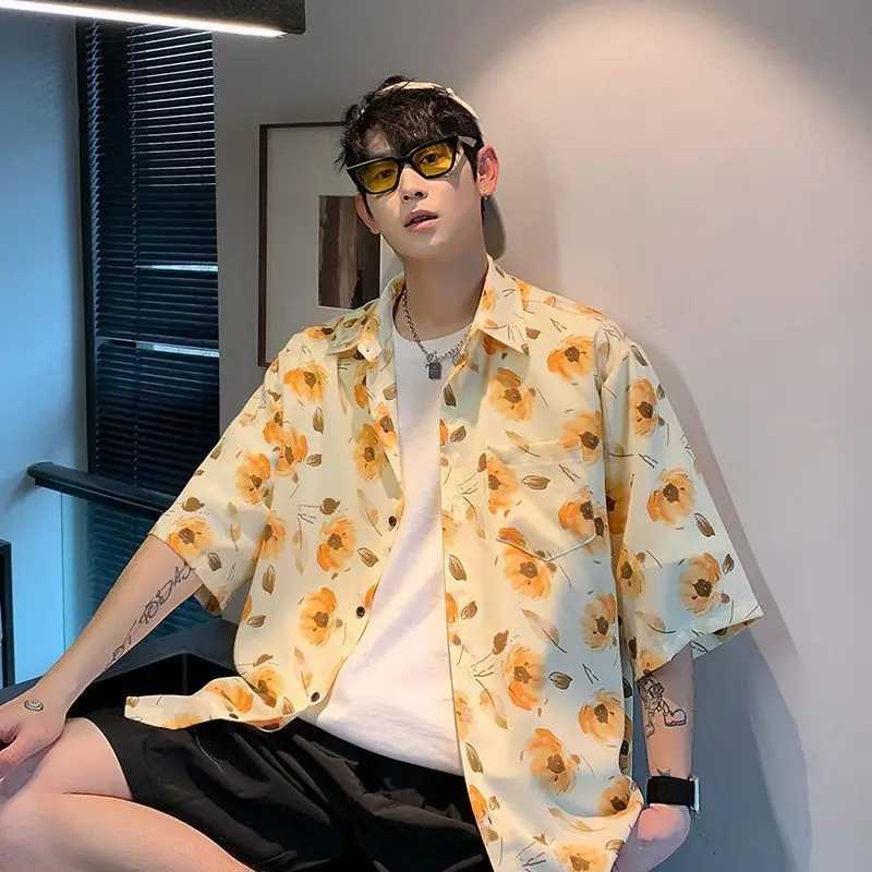 140KG beach shirt Hong Kong style summer mens or womens short sleeved clothing fashion printed ice silk coat couple shirt M250320