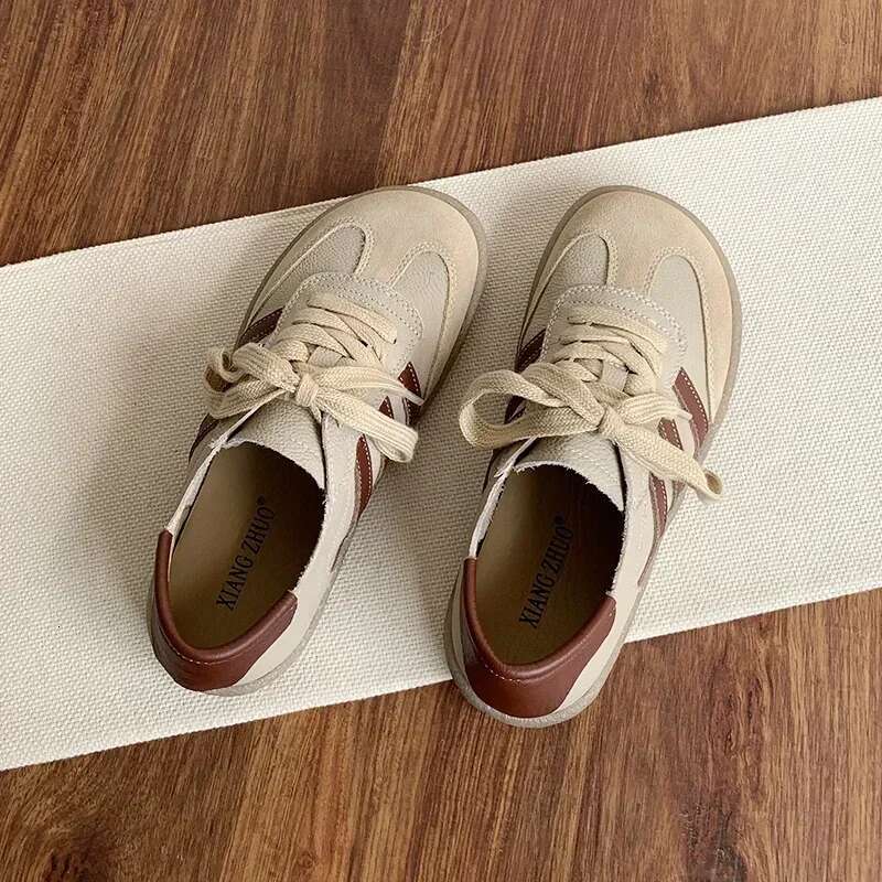 New 2025 With Box Designer shoes sneakers Leather German Training Shoes Wolf Leather Women's Everyday Shoes Student Style Everyday Soft Sole Flat