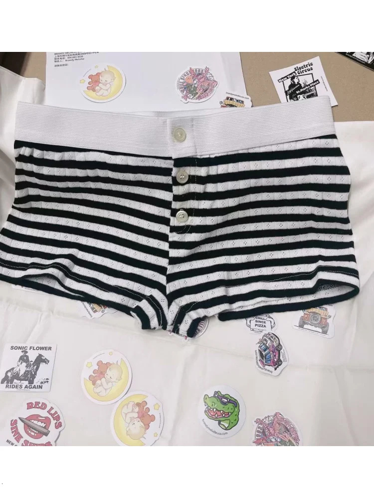 Casual Women Soft Cotton Front Buttons Shorts Summer Vintage Low Waist Female Chic Bottoms 250320
