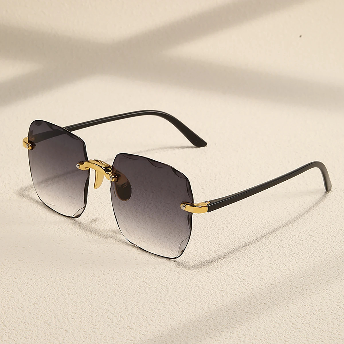 1PC Retro Frameless Trimmed Square Fashion Glasses Ladies Gradient Glasses Outdoor Travel Sunglasses 250320