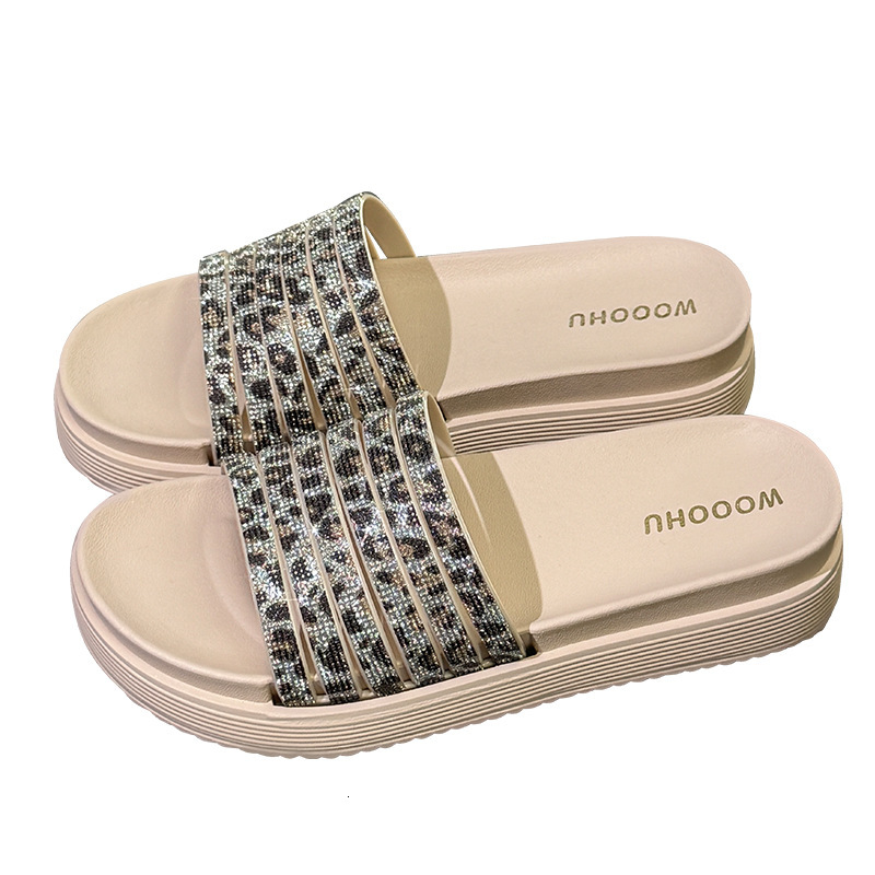 Summer Women's Sandal Slippers Designer Wearing Leopard Print Rhinestone Fairy Tale Style Fashionable Thick Soled Flat Shoes, Single Line Draggin
