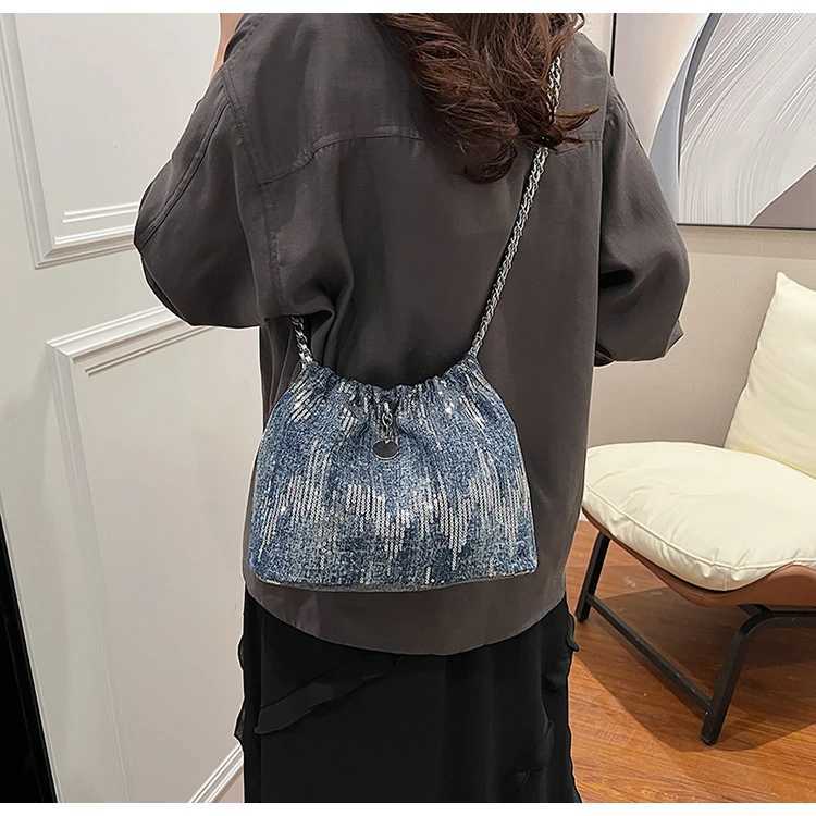 Glitter Chian Womens Cowboy Shoulder Bag 2024 Y2K Trend Korean Fashion Handbags and Wallets Womens Cross body Bucket Bag Y250319