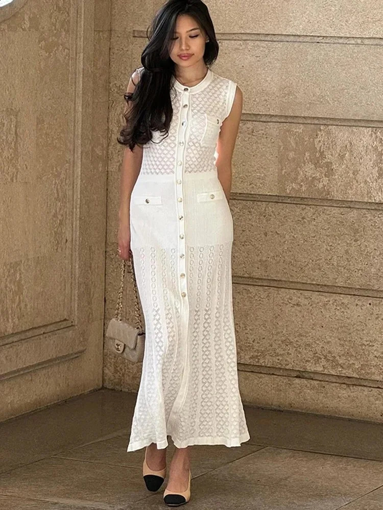 Womens Gentle Style Beige Hollow Out Long Dress French Style Single-Breasted Black Sleeveless Knitted Long Stretch Dress 250317