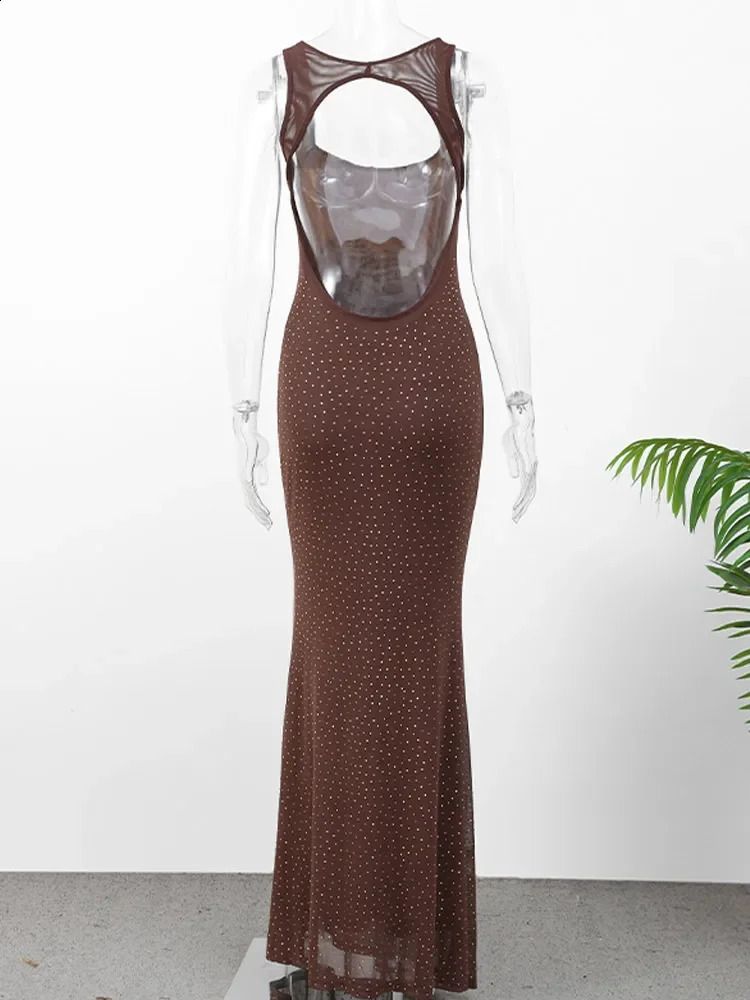 Elegant Bead Mesh Patchwork Long Dress For Women Backless Oneck Sleeveless Slim Robes Shiny Party Club Sexy Dresses 250317