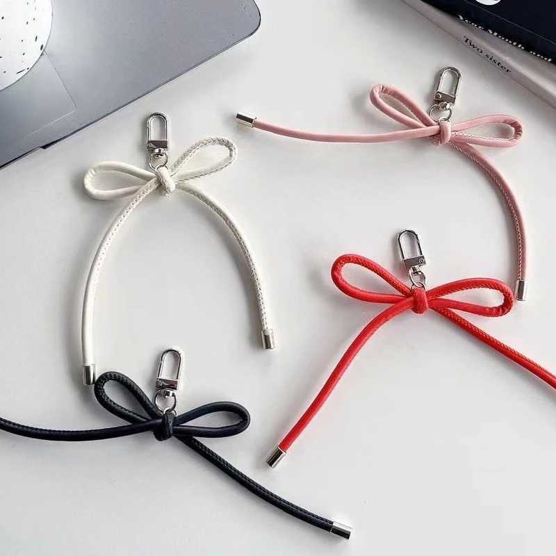 Korean Fashion Retro Leather Bow Keychain Harajuku Charm Bag Pendant Phone Pendant Accessories Y2K Jewelry KeychainXJ250319