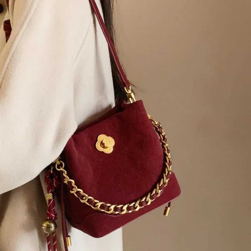 Ladies high-end bag red single shoulder cross body small bag Chinese style palace museum series bucket bag Y250319