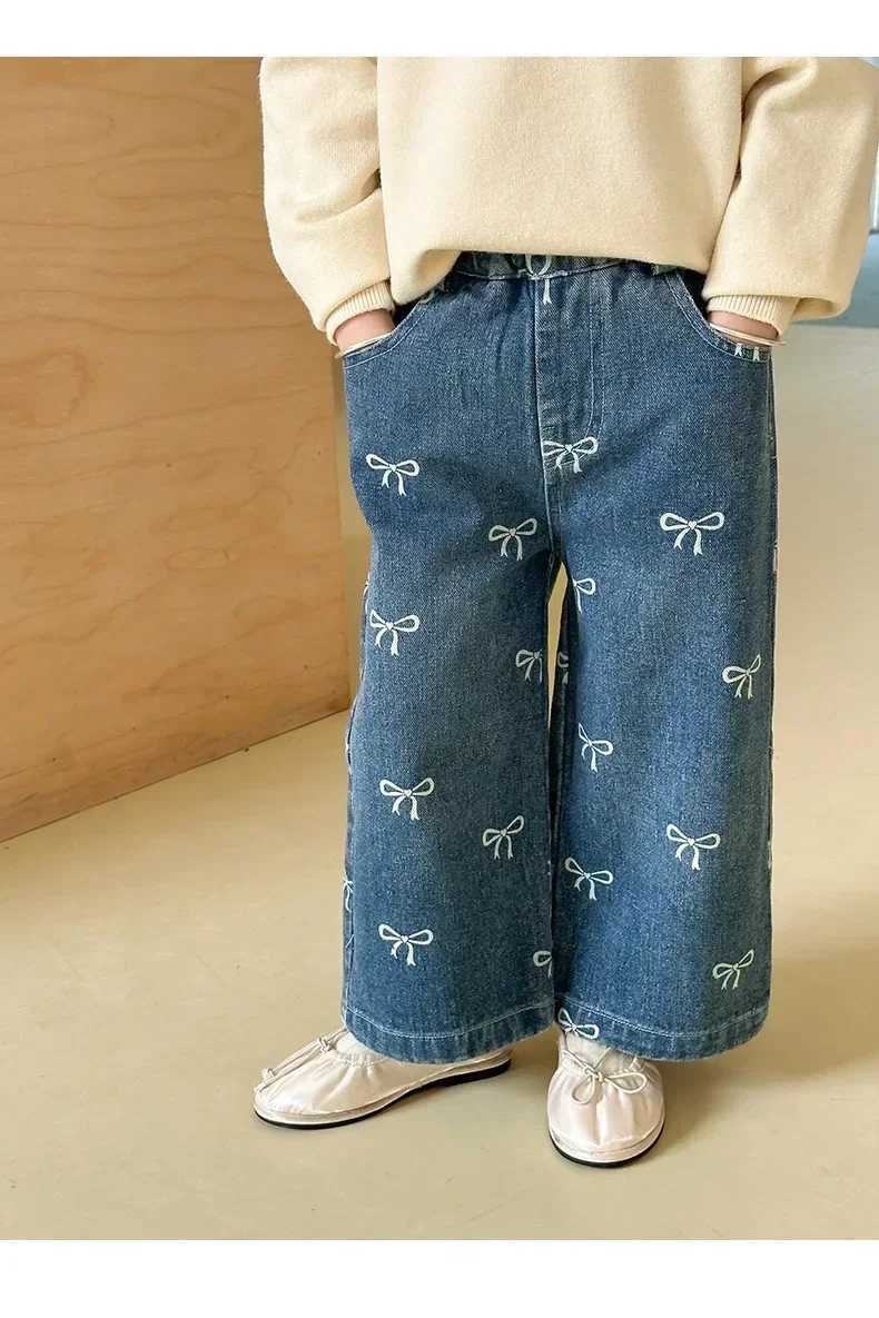 4626 Children Pant Spring and Autumn Korean Printed Bows Baby Girls Jeans Straight Denim PantsT2502320