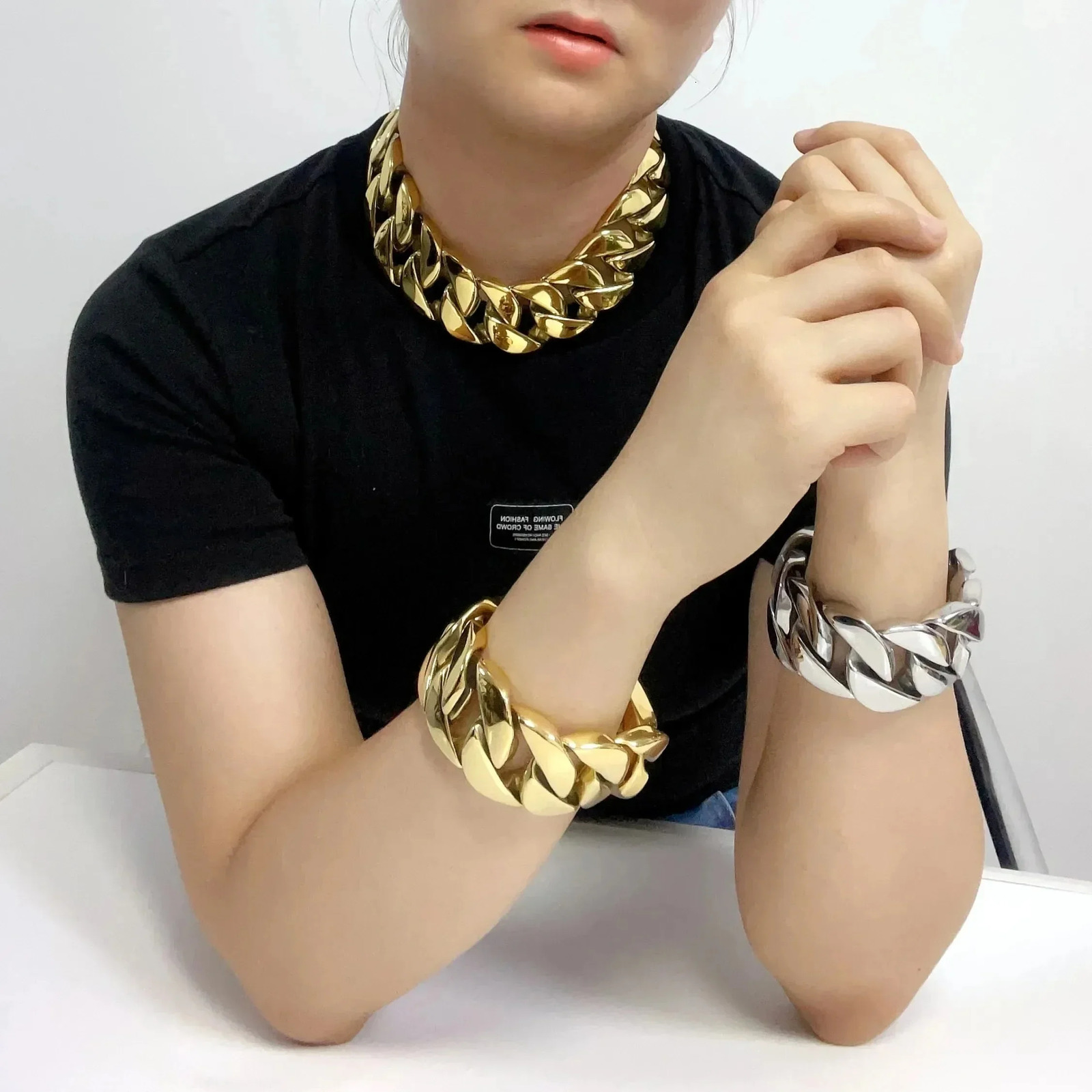 European and American 32mm wide and thick Cuban chain stainless steel bracelet necklace mens and womens gold color jewelry 250318