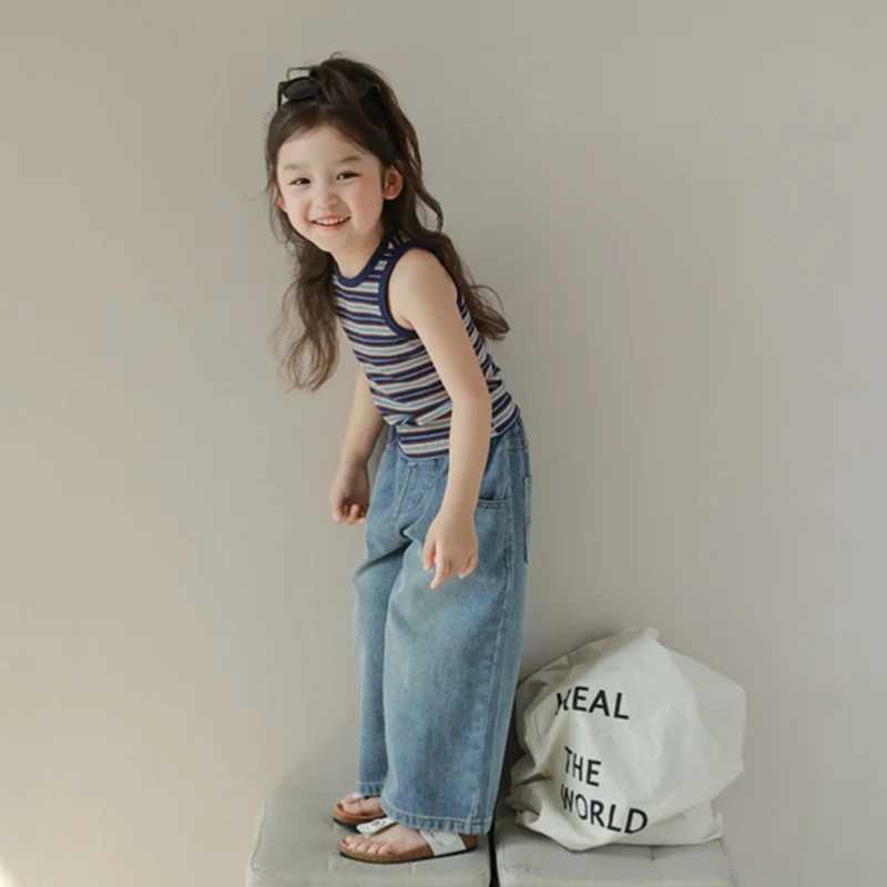 Childrens high waist wide leg jeans suitable for 3-8Y girls solid multi pocket elastic waist jeans casual and fashionable childrens denim jeansT250326