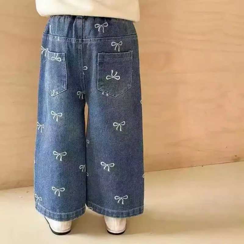 Childrens jeans new clothes girls bow print pants 2025 Korean version fashion pants childrens loose straight leg jeans 1-6 yearsT2502320