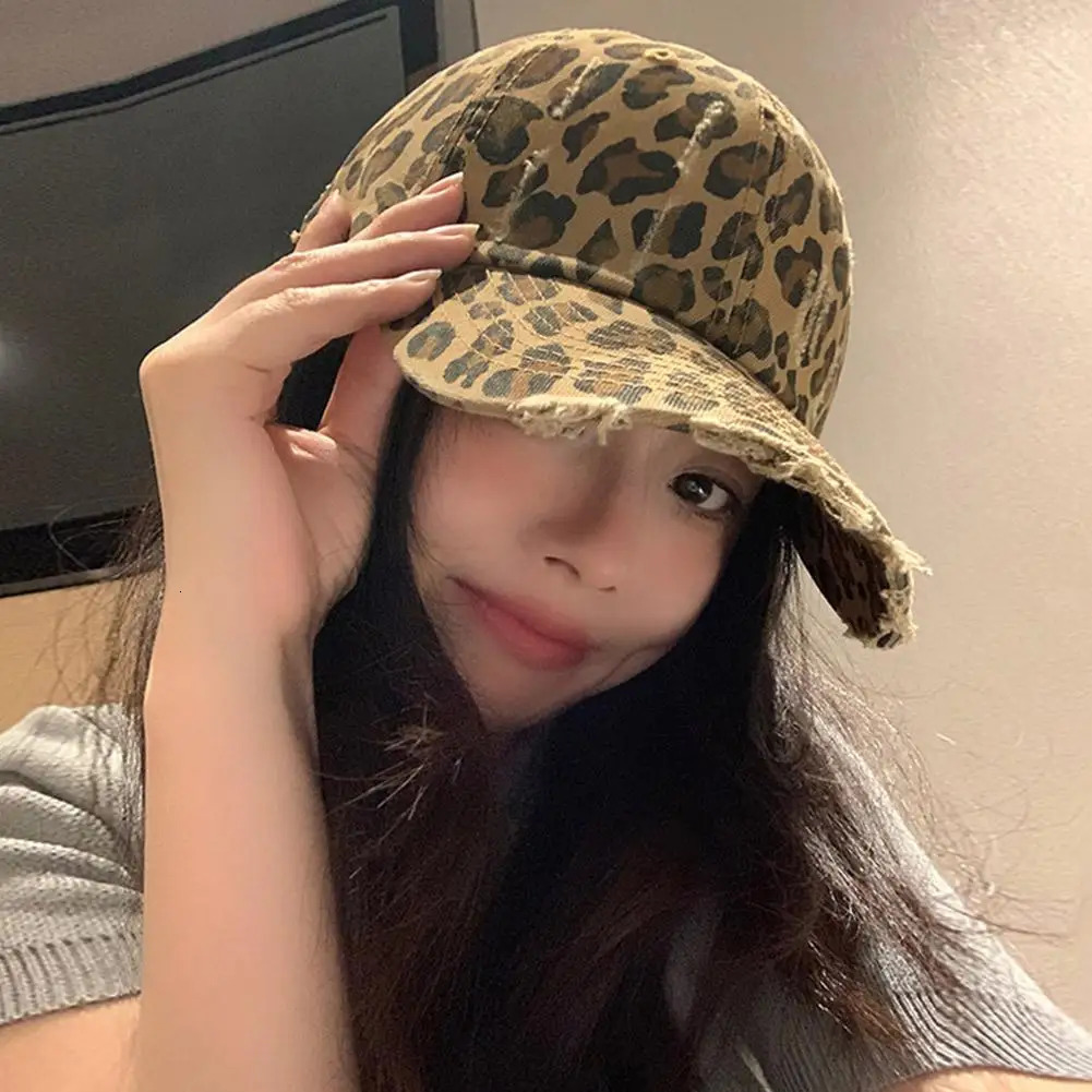Unisex Leopard Print Baseball Caps Spring Autumn Outdoor Adjustable Casual Hats Sunscreen Hat Outdoor Sport Hats Accessories 250320
