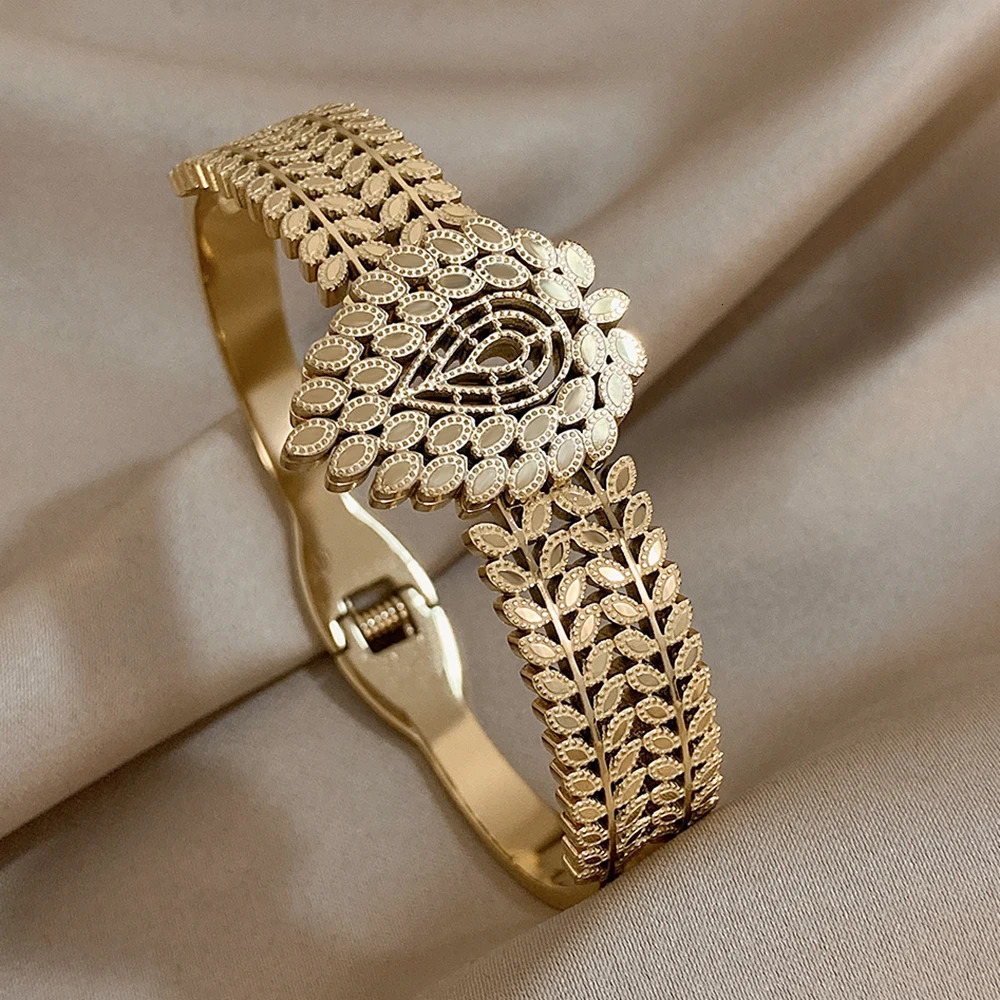 Vintage Stainless Steel Open Bracelet for Women Men Hollow Teardrop Leaf Shape Cuff Bangles Bracelet Unique Leaves Party Jewelry 250320