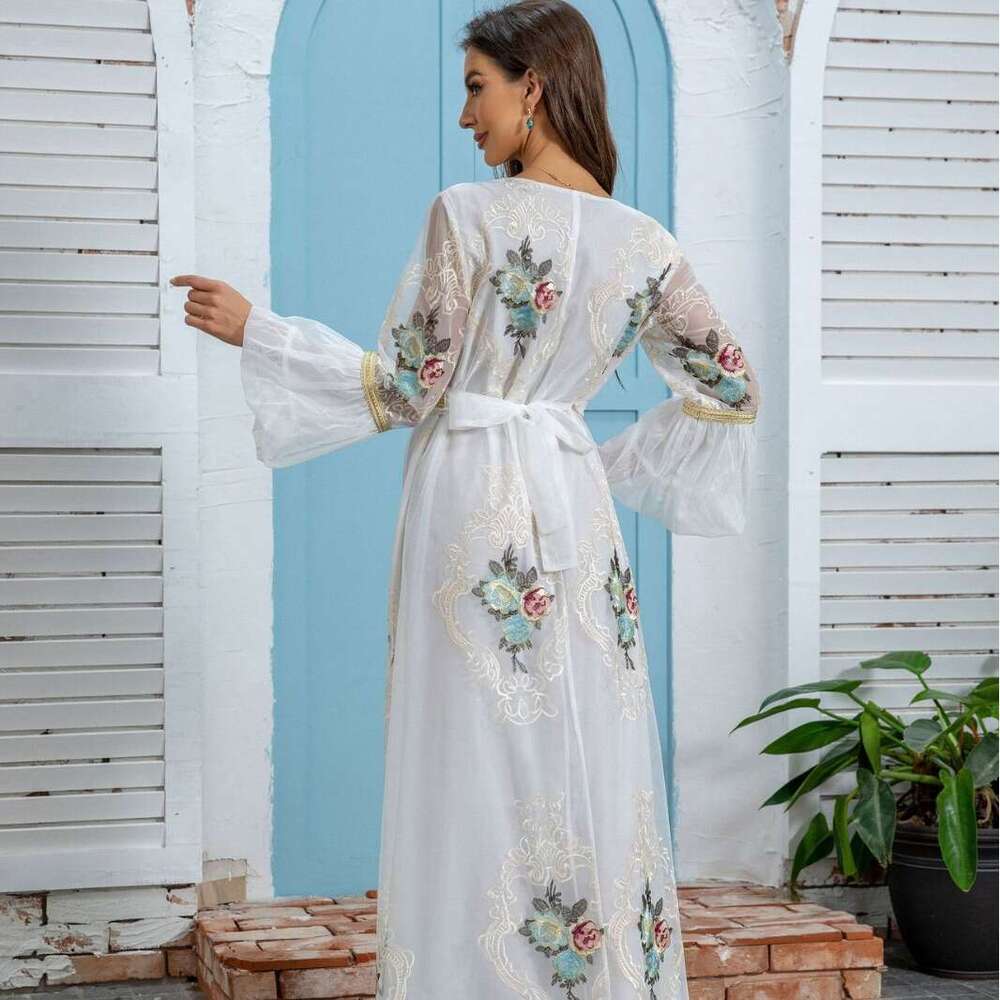 Zd020 New Ethnic Style Women's Wear Muslim Robe Dubai Evening Stickers Embroidered Dress