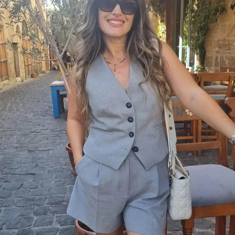 TRAF twopiece womens shorts set sleeveless formal vest top pleated gray casual 2piece 250320