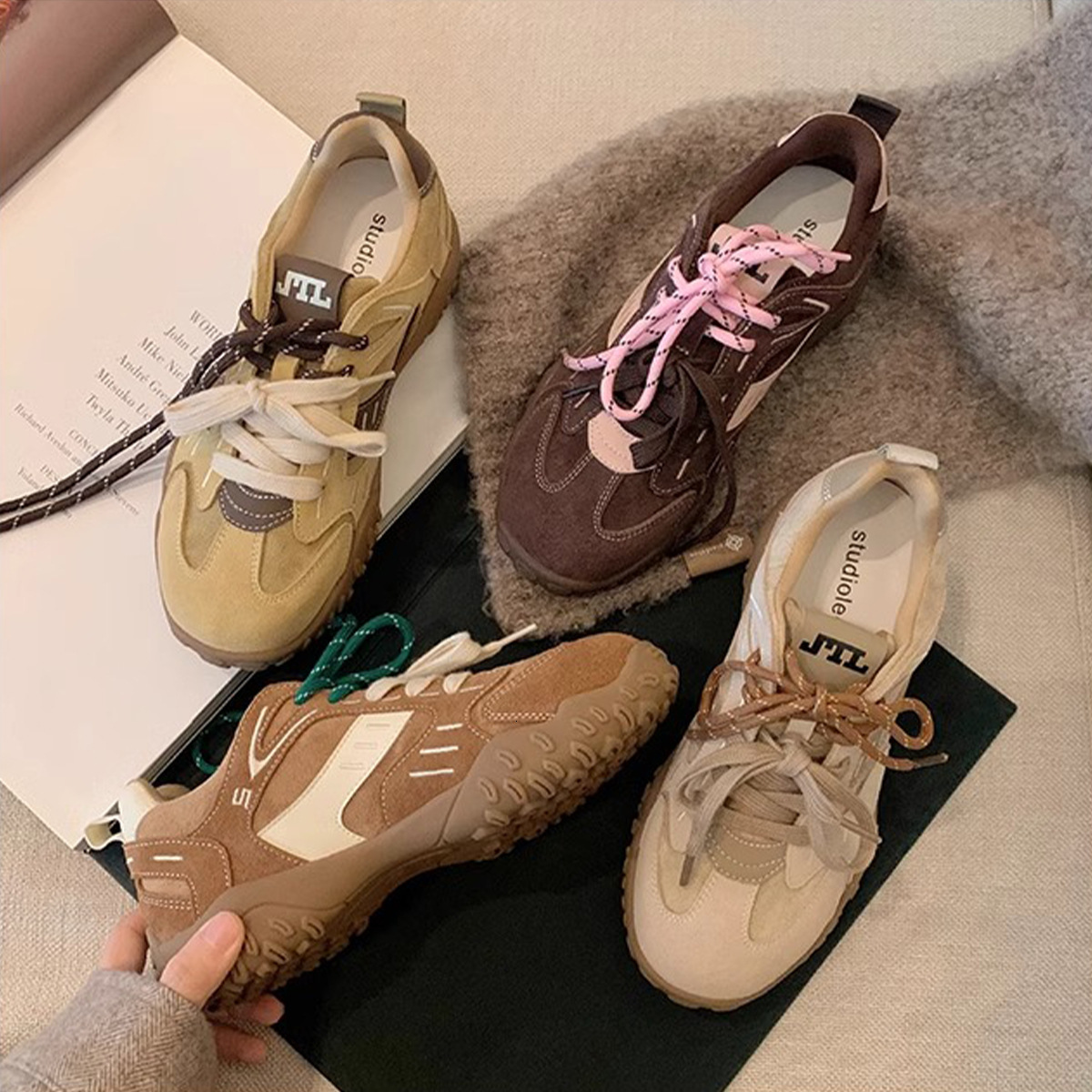 2025 new German women's leather height increasing training shoes designer fashionable multifunctional sports and leisure board shoes