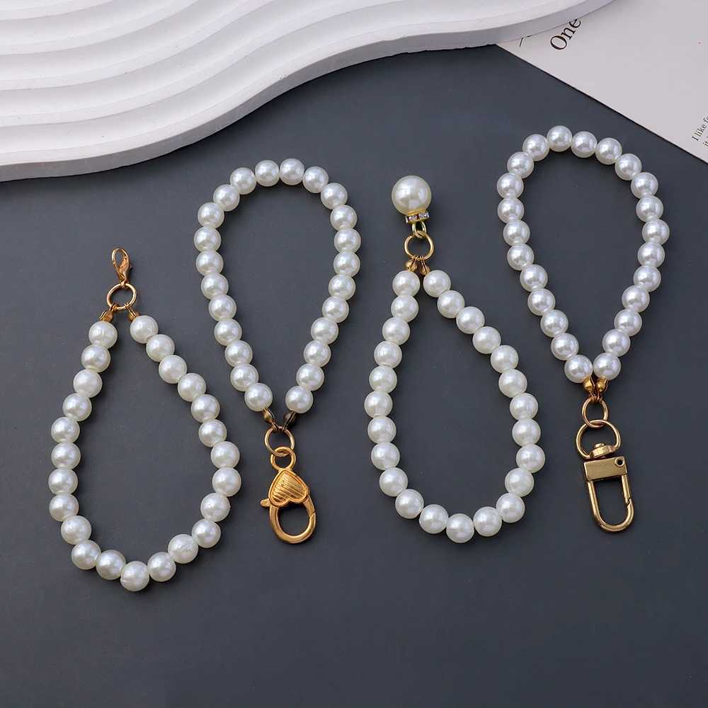 Retro artificial pearl chain keychain simple pearl mobile phone strap womens handbag decoration car keyring pendant jewelry giftXJ250319