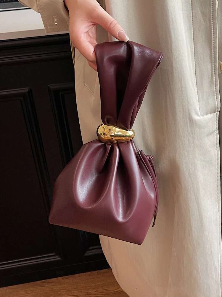 Niche Design Fashion Women Handbags 2024 High-End Textured PU Leather Day Clutches Female Top-Handle Bag