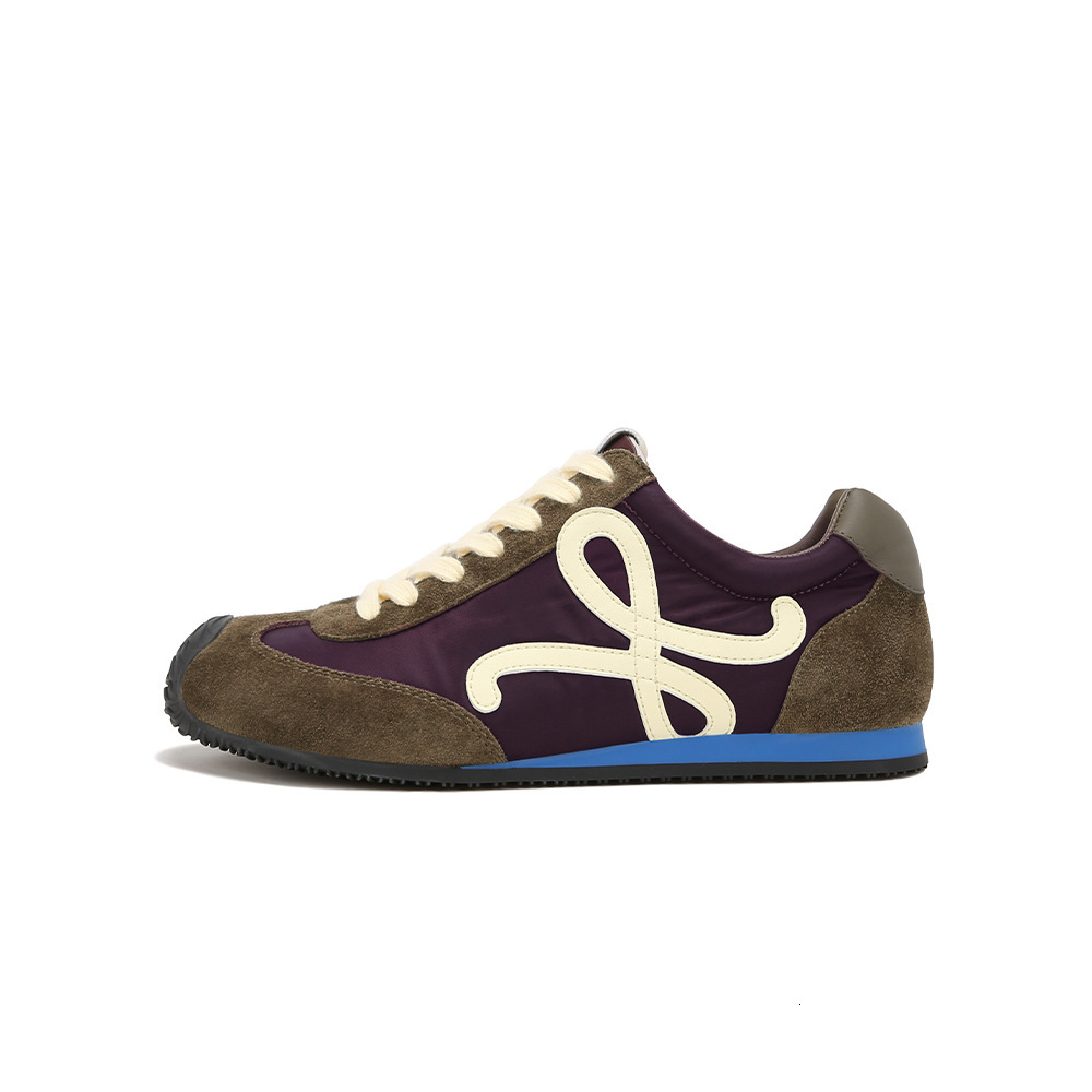 2025 New Su Yin Yin Same Style Crooked Toe Sports and Leisure Shoes Flat Bottom Lace Leather German Designer Fashion Training Women's Shoes
