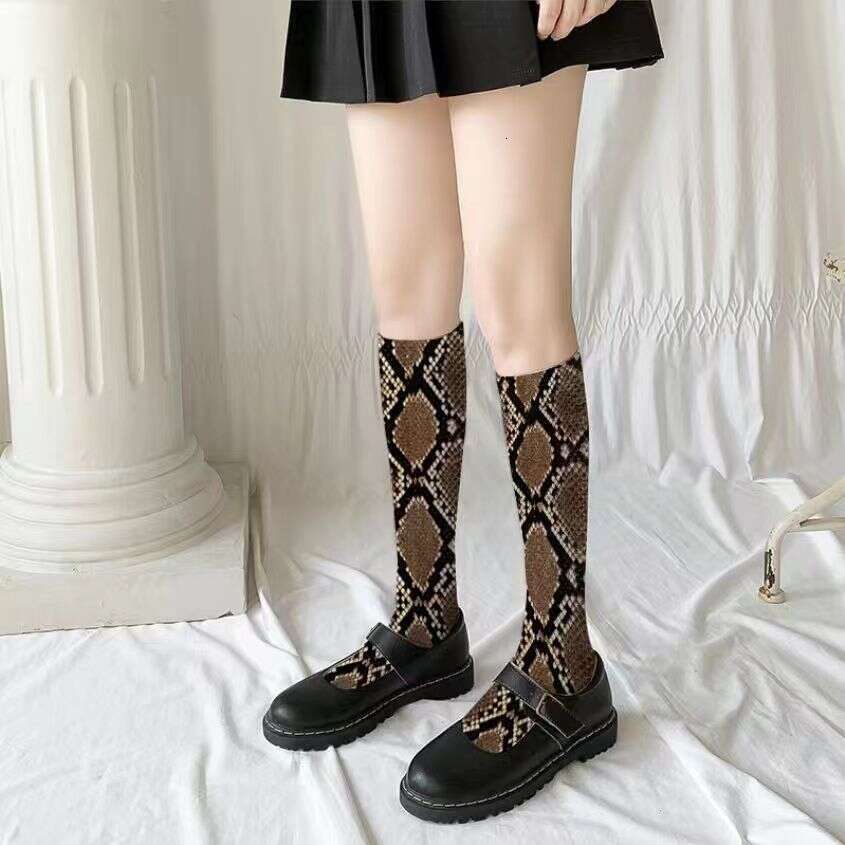 New Calf Printed Stockings, Mid Length Socks, Fashionable And Versatile Leopard Snake Print Socks