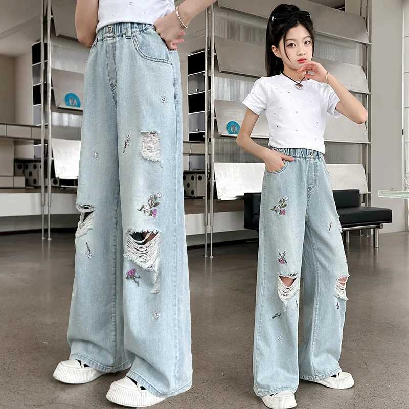 2024 Summer Thin Fashion Loose Straight Trouser Girls Hole Jeans Youth Casual 100 Street Wear Simple Children TrouserT250326