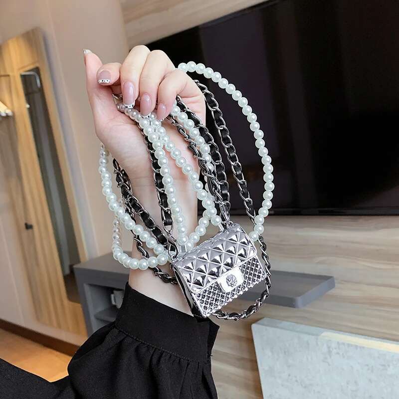 Fashionable Metal Shoulder Bags For Women High Quality Crossbody Designer Clothing Accessories Satchel Cute Mini Dia Bag