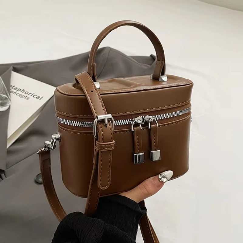 Premium PU solid color shoulder bag handbag storage bag stylish large capacity can be used to store cosmetics jewelry and mobile items Y250320