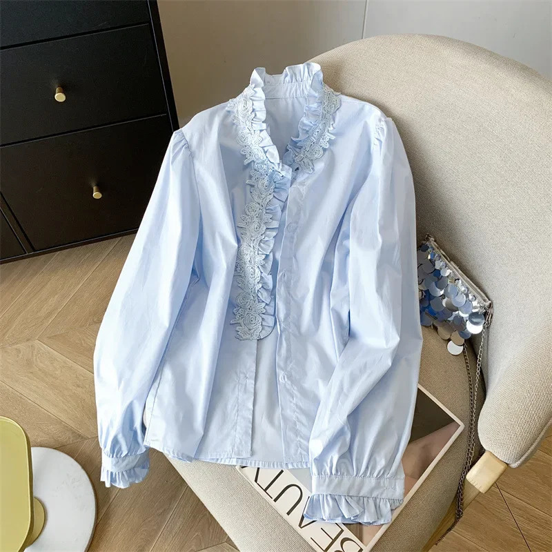 Elegant French Romantic Style Wood Ear Lace Trimmed White Blouse For Women High Fashionable Shirt With Button 250320