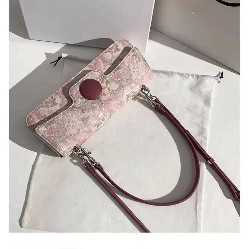 Womens luggage niche design embroidered arm bag new high-quality single shoulder French bag Y250319