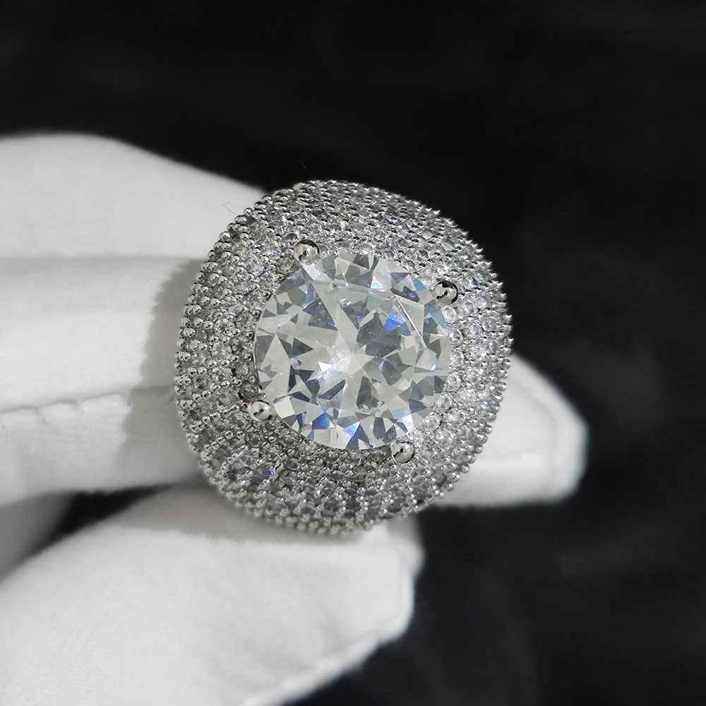 Hip Hop Latest Arrival 18k Gold Plated Exaggeration Big Round Diamond Iced Out Rings Micro Pave Full CZ Ring for Men