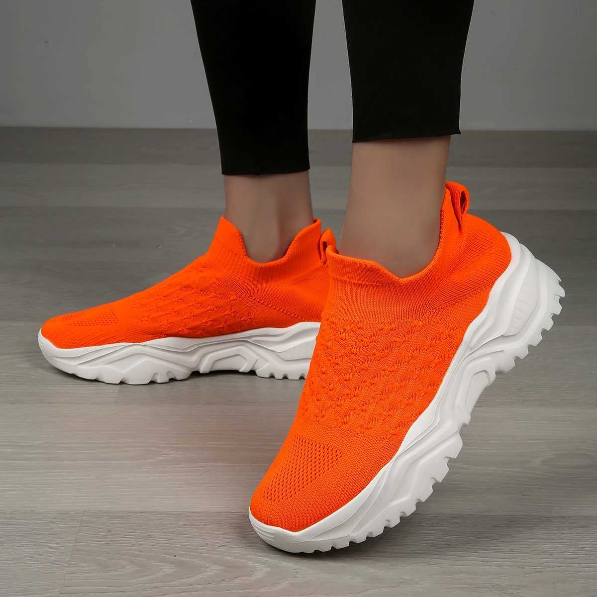 Warm casual sports shoes light sports shoes warm white outdoor breathable mesh black running shoes sports jogging tennis shoes Y250320