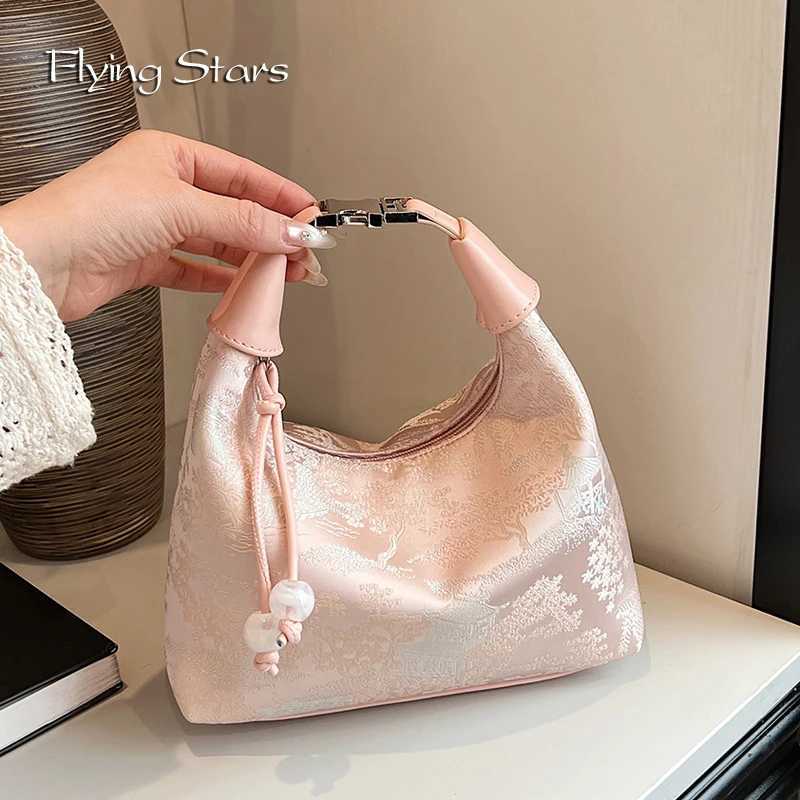 Versatile shoulder bag a fashionable Chinese embroidery handbag brand 2024 new Chinese fashion trend designer travel wallet Y250320